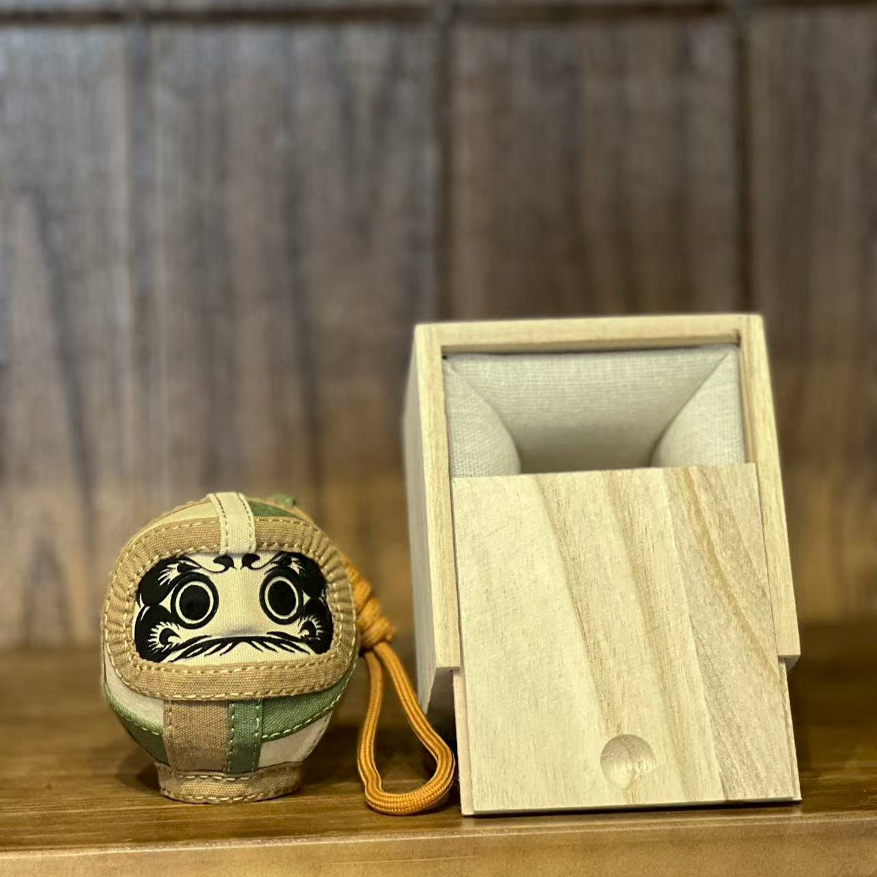 掌心の達摩