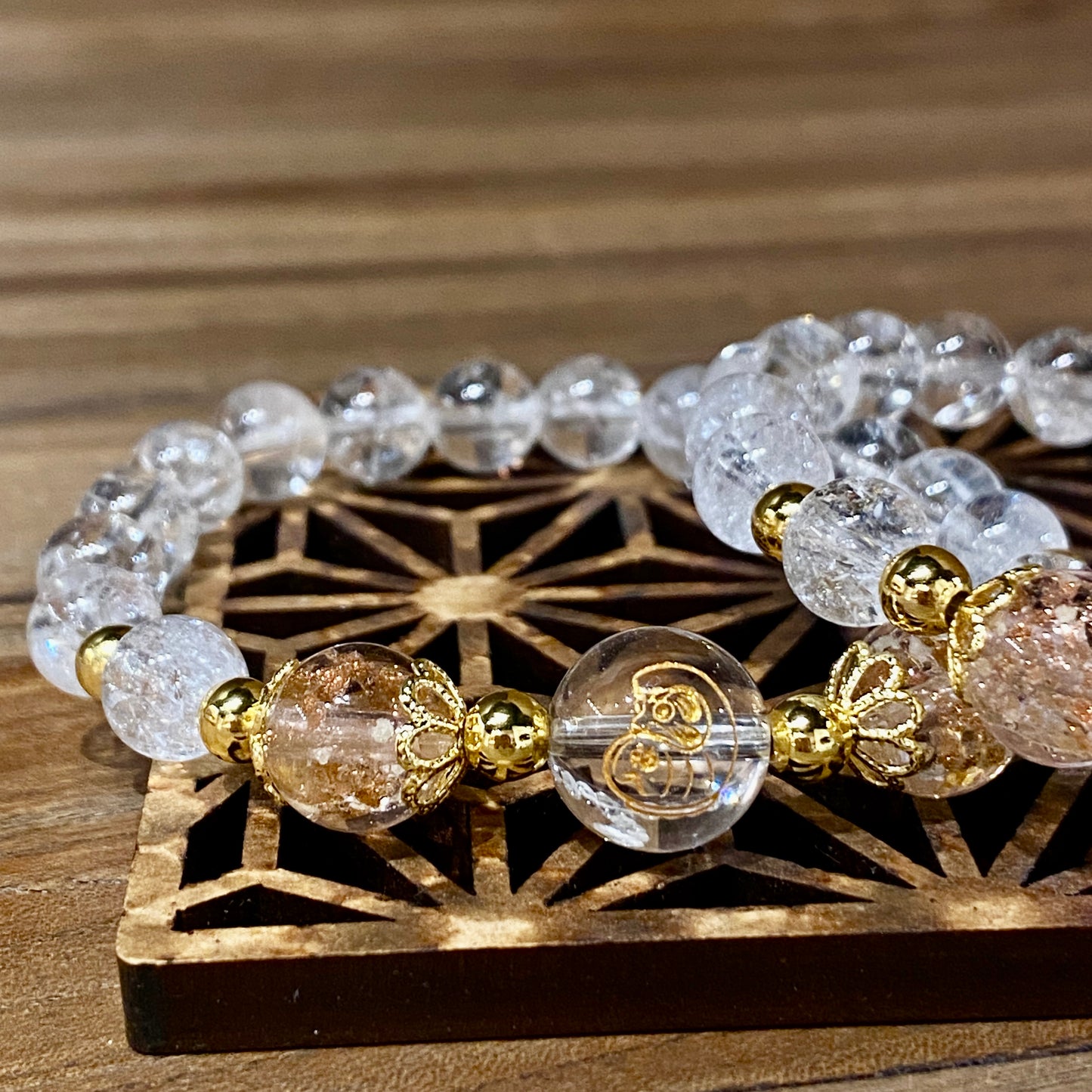 白阿賽。達摩雕刻