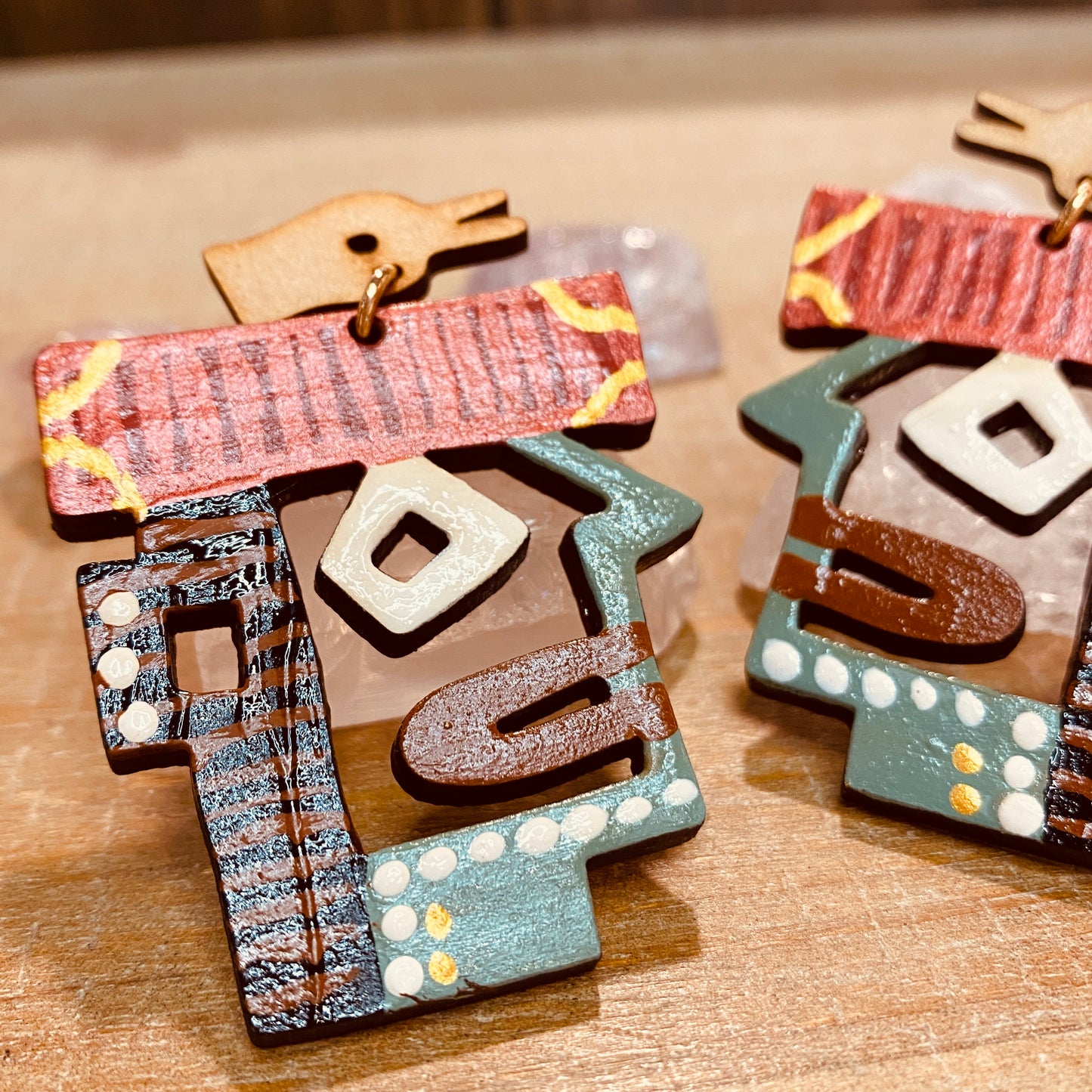 Cara Huari - 權杖的主人