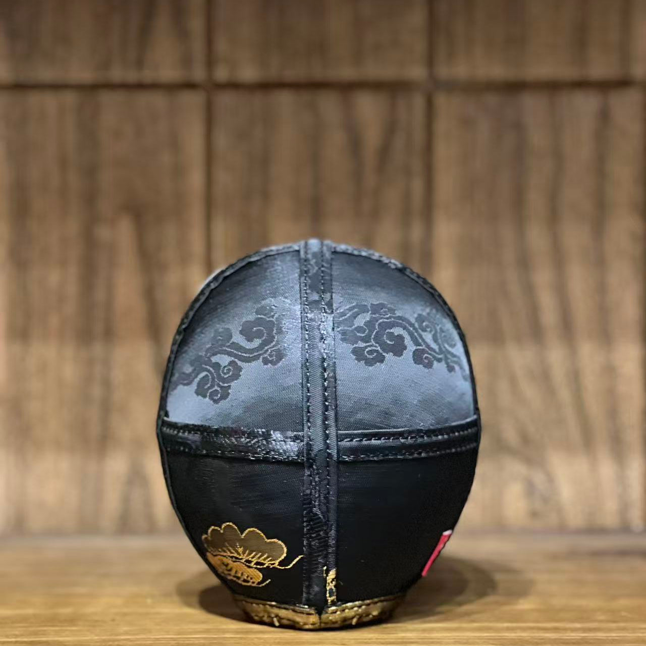 黒金松紋達摩
