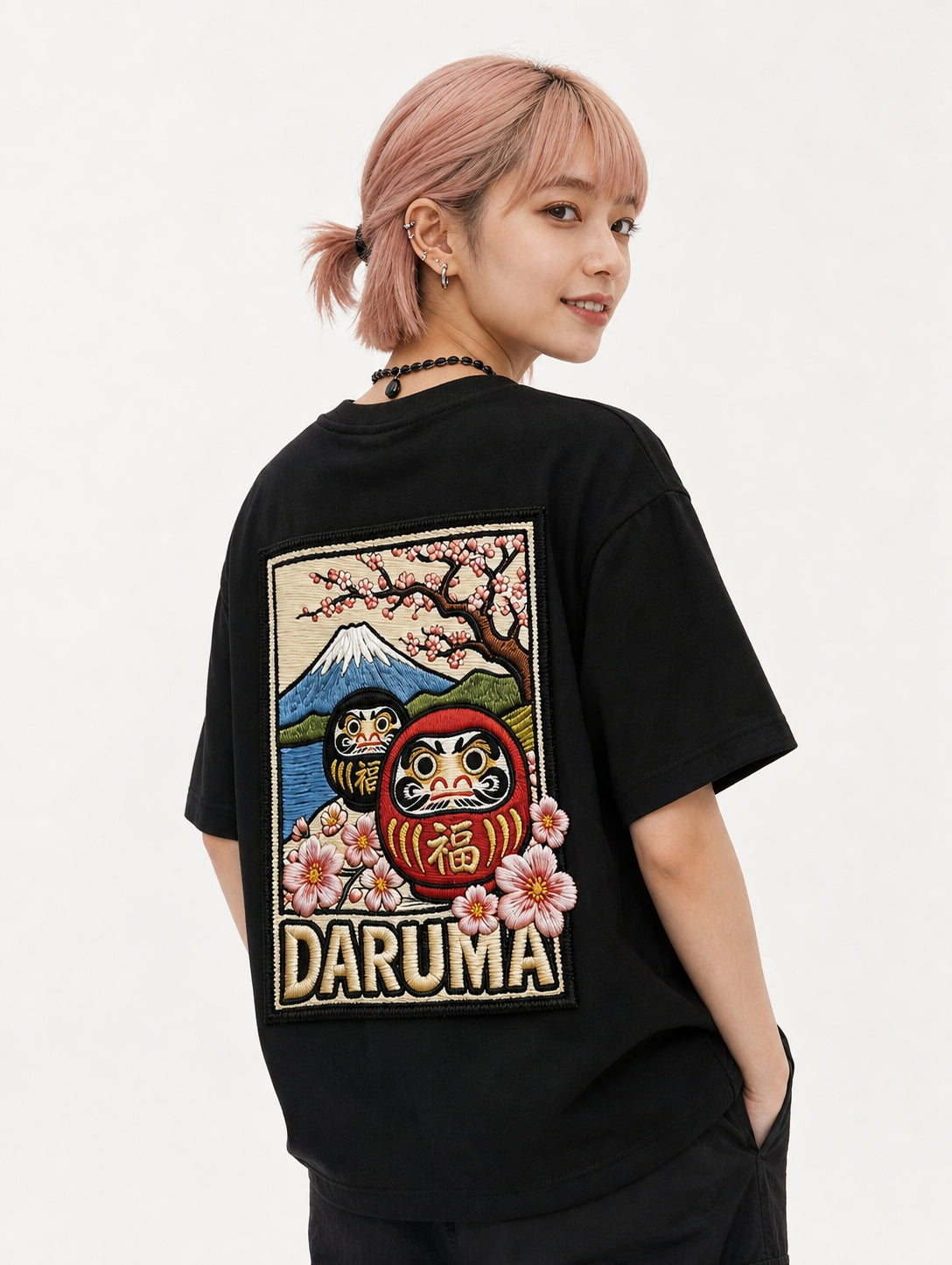 達摩櫻花數碼織繪T恤｜Daruma Embroidery Print T-shirt